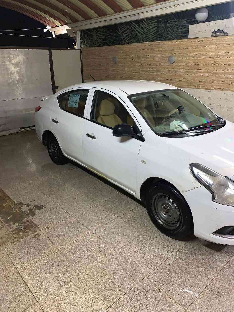 نيسان صني هندي ٢٠١٩ ذي قار
حرة مكفولة من العيب الشرعي بيها ضربات وصبغ السيارة جاهزة فقط التبريد يحتاج صيانة شاشه جاهزه دواخل مدوشمه كير ومكينه بحاله ممتازه مكاني ذي قار المركز السعر ٧٧ وبيها مجال للطيبين ..
***********
