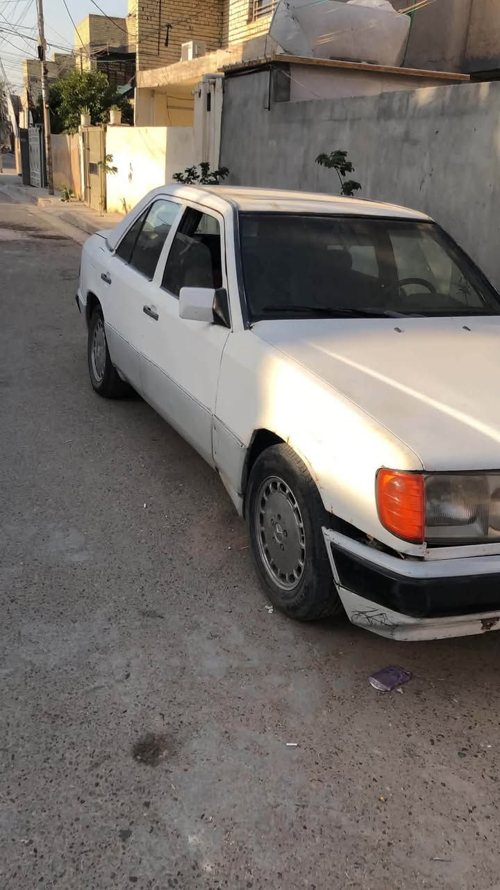 سلام عليكم
للبيع مارسدس دب

موديل 87 مكينة بطة 

رقم بغداد انكليزي بسمي قاعدة طاكة

سعرها 19 ورقة

عنوان بغداد المحمودية 

‭***********‬

