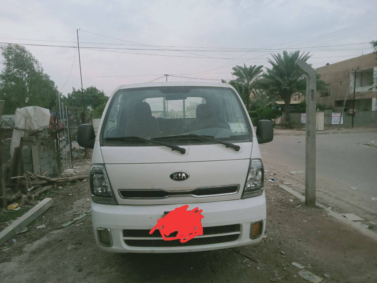 كيا حمل للبيع موديل 2021 تاير 14 تحوير سيارة جاهزة من كلشي يوجد ضربه بالربع الاسفل من الباب الأيمن والايسر ومصلحه والسعر 160 وبيها مجال غير متواجد على الفيس للتواصل ***********
