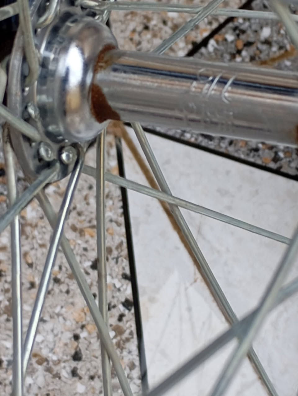 بايسكل سياحي حجم 26 موشم ب 90 الف للستفسار *********** او خاص
