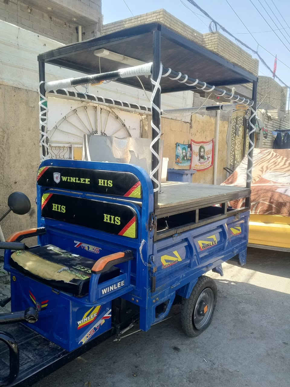 السلام عليكم ستوته موديل 24 ستوته مال شعر بنات مابيه اي نقص مولد جديده مكينه جديده باتريات نضيفات تأخذه كبل تطلع على باب الله غير متواجد بل خاص فقط واتساب ***********
