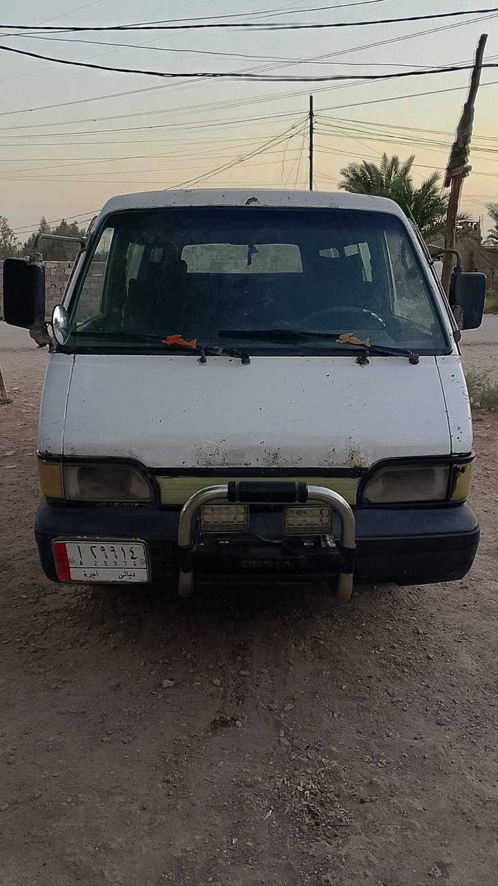 سلام عليكم سياره كيه بسته للبيع موديل 94سنويه ساقطه صالهه شهرين كير اكسن مكفولات بس المكينه بيه تنقيص وتبخير المكان تقاطع النهروان السعر 30وبيه مجال رقم الهاتف ***********
