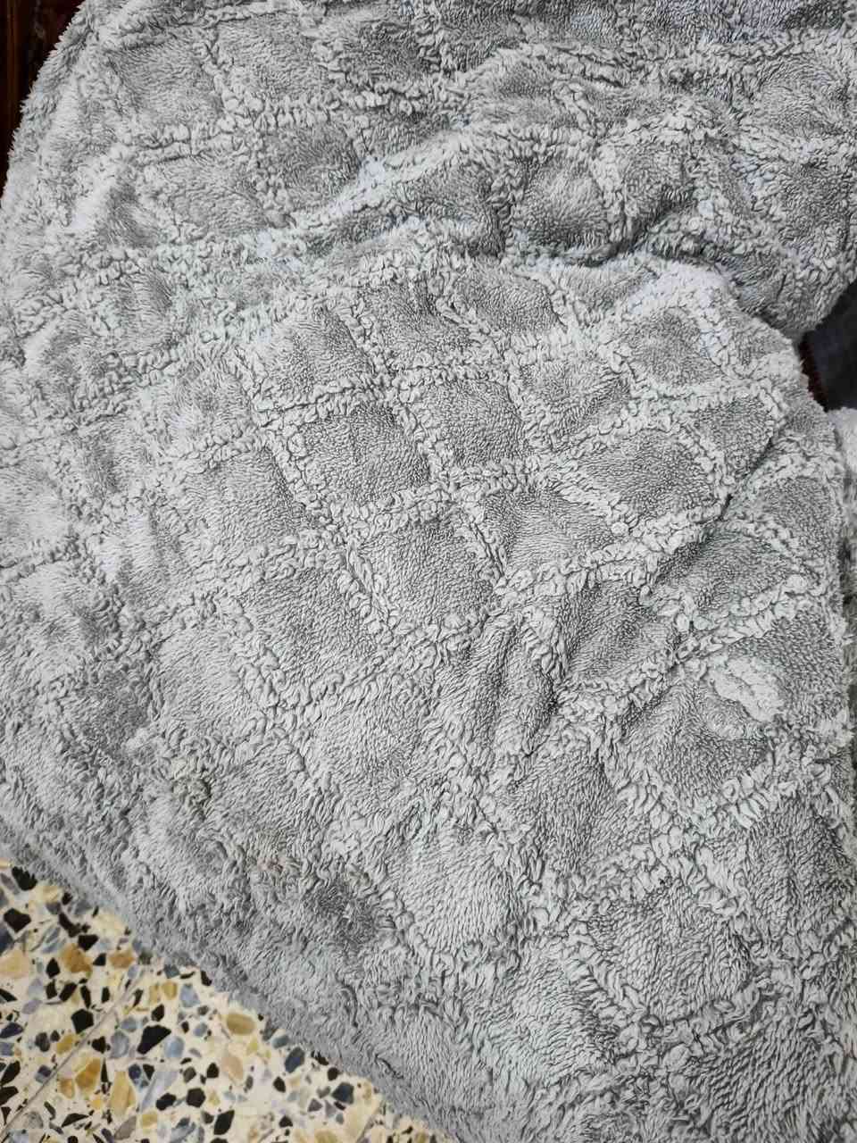 السلام عليكم قطع اخيرة لحاف بوهيمي قديفه نفرين سعره ٢٠مع كفرات نفر لاستيك ولادي وبناتي مع وجوه مخاد ٢على ٤السعر


**إذا كنت صاحب هذا الإعلان وتريد حذفه لأي سبب، رجاءا أرسل رسالة إلى الدعم الفني**