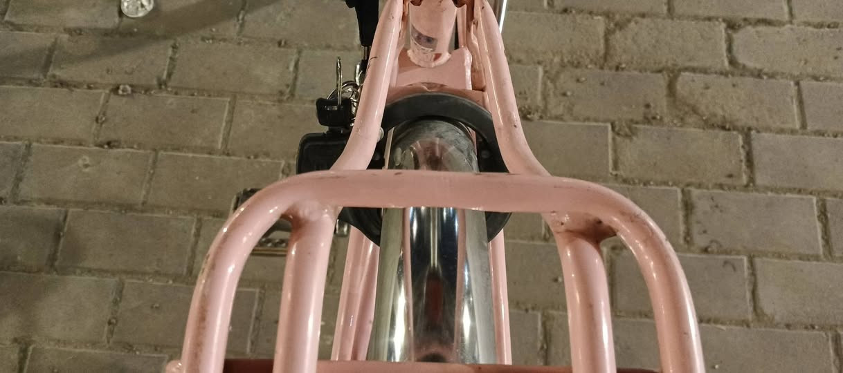 باسيكيل للبيع
حجم 26 
حي العامل قرب مدرسة سعيد ابن المسيب 
للاستفسار واتساب
***********
