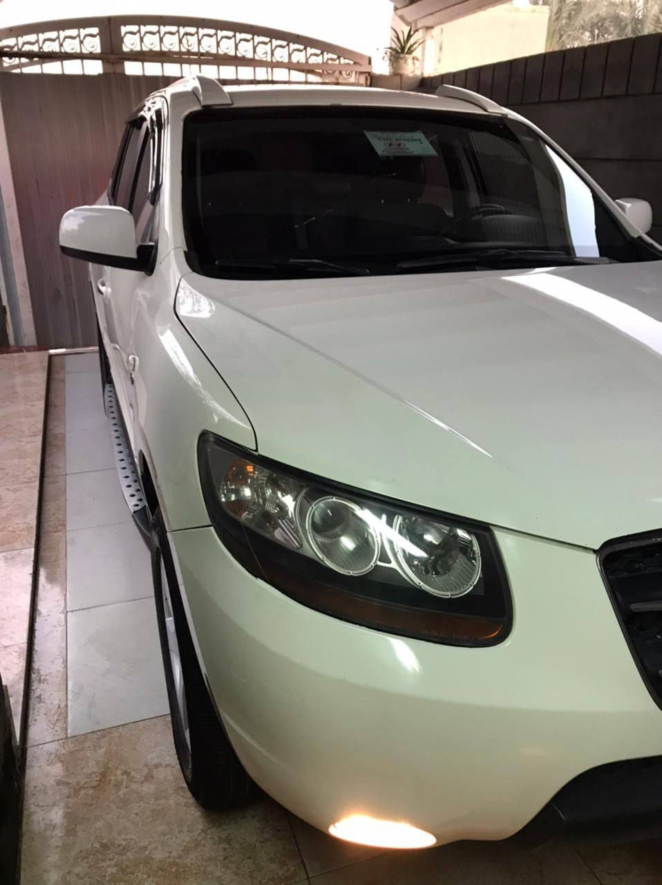 سنتافي 2010 ادوات
كصه جنطه
مكينه وكير كفاله نضافه فول دواخل جلد
شاشة كبيره 
 مرايا شفط
تحكمات ستيرن
سيارة مال جناي ترايك لدهوك 

كشر فول

السياره (كاززز) 6 سلندر رقم نكليزي اصلي متؤمة  حصة كاز جميع المحافظات 

الاستفسار _ ***********

عنوان البصرة قضاء المدينه

السعر 54 قفل
