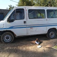 بيجو باص • فرنسي • بصرة