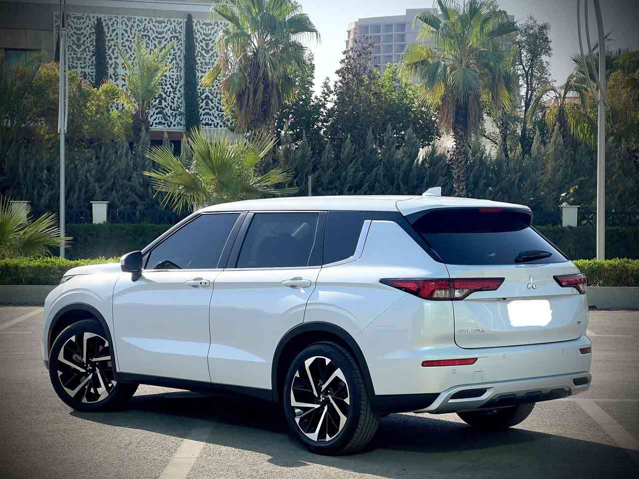 Mitsubishi outlander se 2024 AWC 
میتسوبیشی ئاوتلاندەر 2024 دەبل اکسل ئەمریکی
بيدون صبغ رقم اربيل مع كوبون كركوك ارباك ستيرن بيلادي موسيستم سعر 245 مجال عنوان اربيل ب اسم اني
بێ بۆیاخ ئێرباگ سوکان و شانێکی بیلادی دانراوەتەوە سیستەم نیە
رقم شاصی : JA4J4VA88RZ085652
نرخ 245 وەرەقەو مجال
سەنەوی بەناوی خۆمە تا 2030 رەقەم هەولێر
کۆبۆنی بەنزینی کەرکوکی هەیە
8 هەزار رۆیشتووە 
٣٦٠ کامیرا و رادار
حەساسی پشت و پێش
سندوق شەفت و ئاوێنە شەفت
ویل کرۆم ٢٠ 
سێ مەقعەد ٧ نەفەری
کوشن جلد و شامۆ
کوشن کارەبا و هیتەر
شاشە کارپلەی و ئەندرۆید
بەسمە و برێک بەسمە
وایەرلێس چارج
وەک سفر وایە
***********
