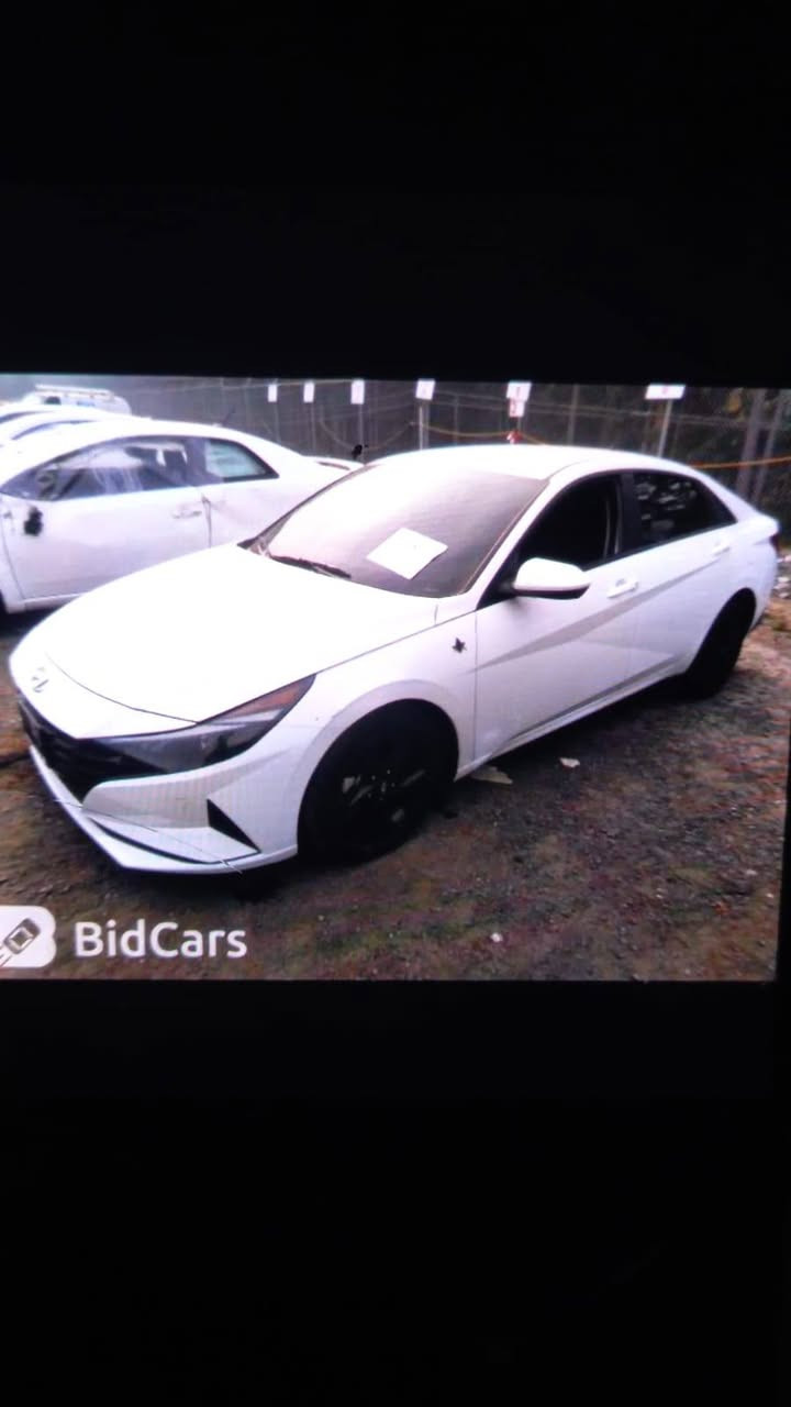 السلام عليكم الانترة للبيع فقط
موديل 2022 رقم بغداد حادثها مثل ما موضح بالصور تبديل جاملغ وباب الصدر صبغ بدون ايرباك نص فول تشغيل عن بعد بصمه 
السعر 145 وبيها مجال بسيط مكاني بغداد الشعلة رقم الهاتف *********** مكلف بالنشر الاتصال بالرقم بخصوص التفاصيل
