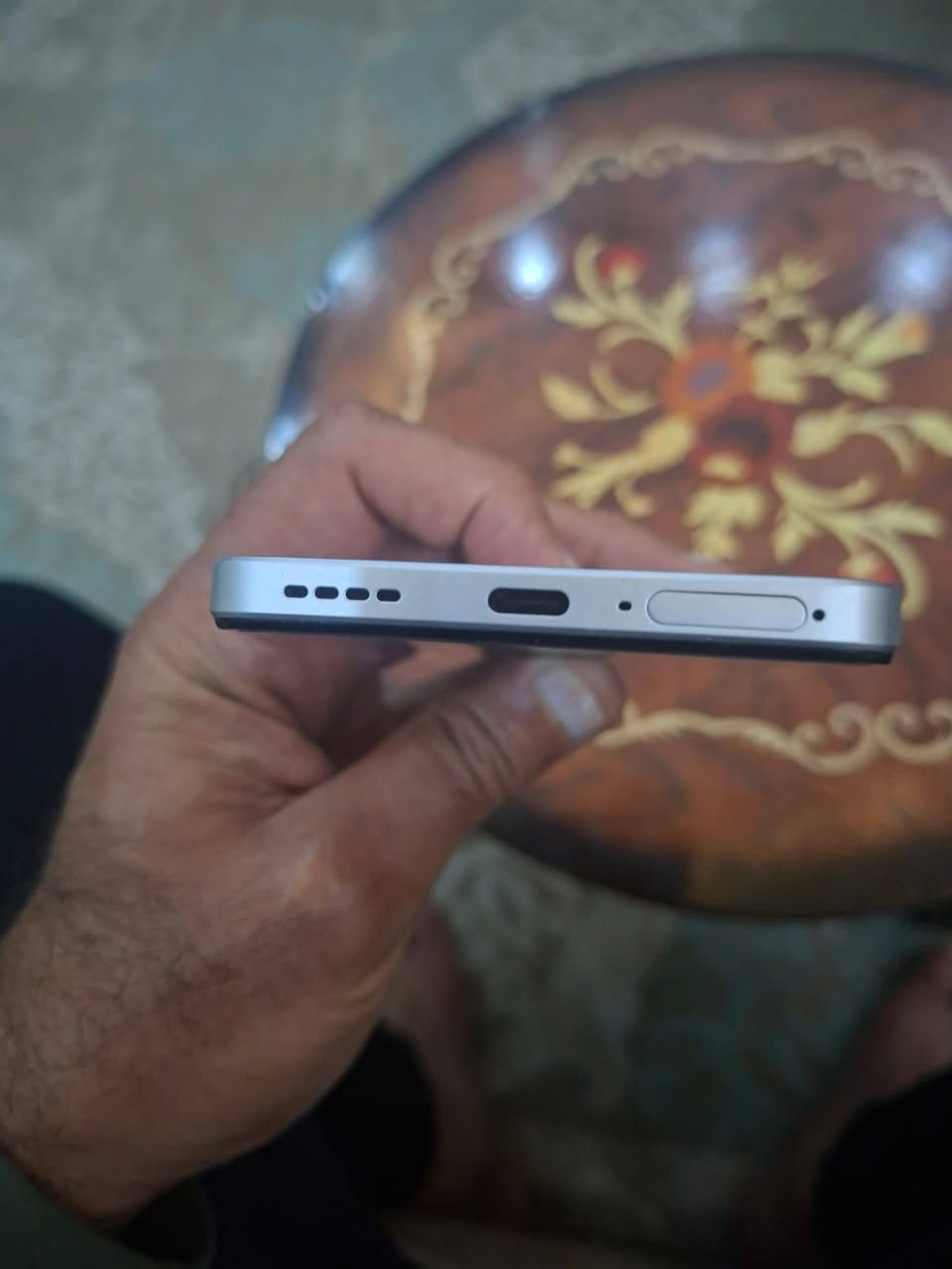 السلام عليكم..ريلمي 14 فايف جي نظيف أخو الجديد العشوائية 14 الذاكرة 256 معالج سناب دراكون بدون اي شخط أو ضربة وكامل مع اغراضه كما موضح بالصور السعر 225 وبي مجال عنواني بغداد الدورة ..


**إذا كنت صاحب هذا الإعلان وتريد حذفه لأي سبب، رجاءا أرسل رسالة إلى الدعم الفني**