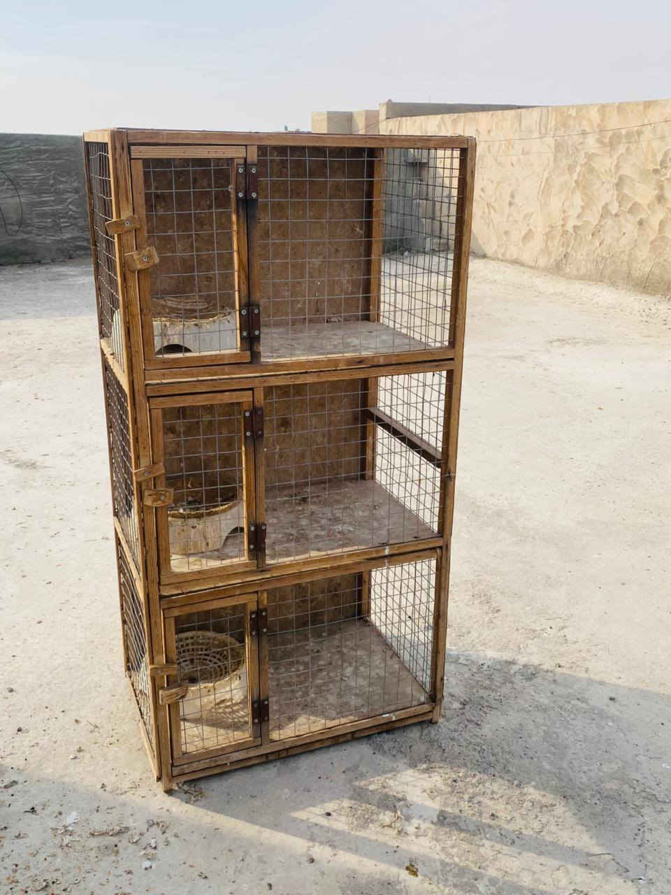 للبيع خانه نضيفه وتساب ***********
