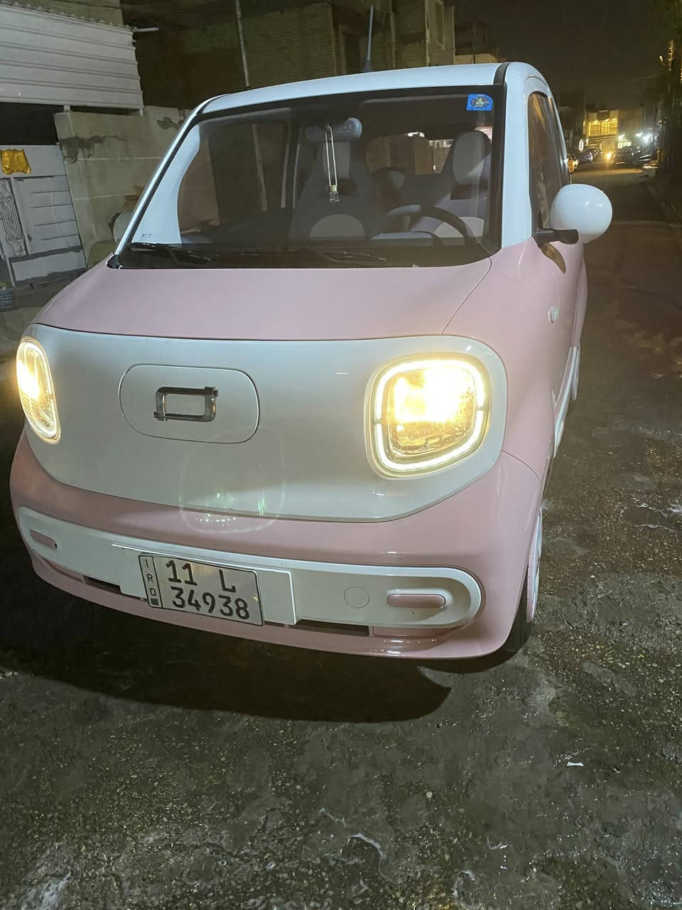 سلام عليكم بوني للبيع حره تحويل مباشر السعر  اتصال مكانها الدوره حي الصحه *********** السياره ماشيه اقل 5 الف فقط
