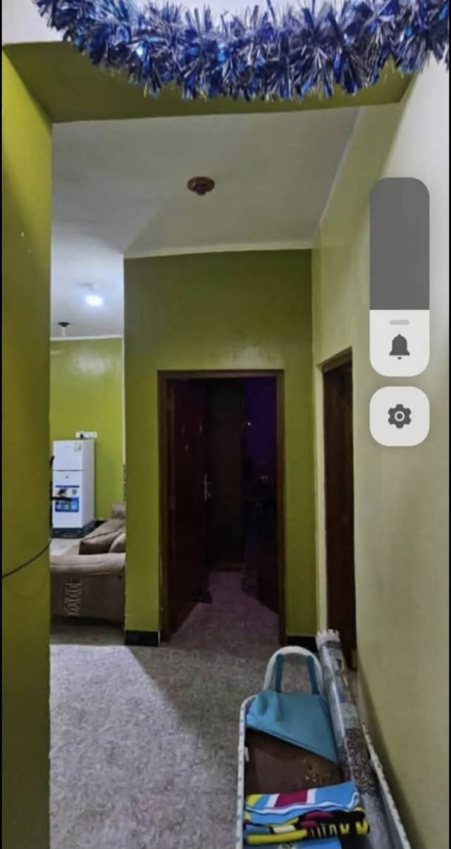 بيت ١٠٠ متر مربع ١٠ × ١٠ ركن  طابو صرف في منطقة ام العصافير طابقين 
===============================================
الطابق الاول يحتوي على/ مطبخ وهول وأستقبال ومجمع صحي 

الطابق الثاني يحتوي على / هول كبير وغرفتين وحده كبيره وحده وسط ومجمع صحي وبيتونه 
======================================================

بناء سنة ٢٠١٩ جديد ونظيف سعره الكلي٩٤ مطلوب للاسكان ٦ من ضمن السعر الكلي
 للبيت  يعني بيد راعي البيت ٨٨ مع المجال

و ٦ ملايين تسديد شهري للاسكان 
======================================================

للاستفسار اكثر مراسلة الصفحة


**إذا كنت صاحب هذا الإعلان وتريد حذفه لأي سبب، رجاءا أرسل رسالة إلى الدعم الفني**