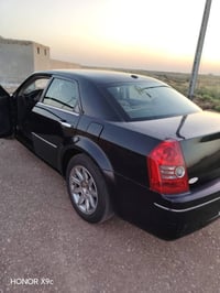 سياره البيع جاهزه تخم تاير جديد باتري جديد حداديه جديده سياره مامشتقله...