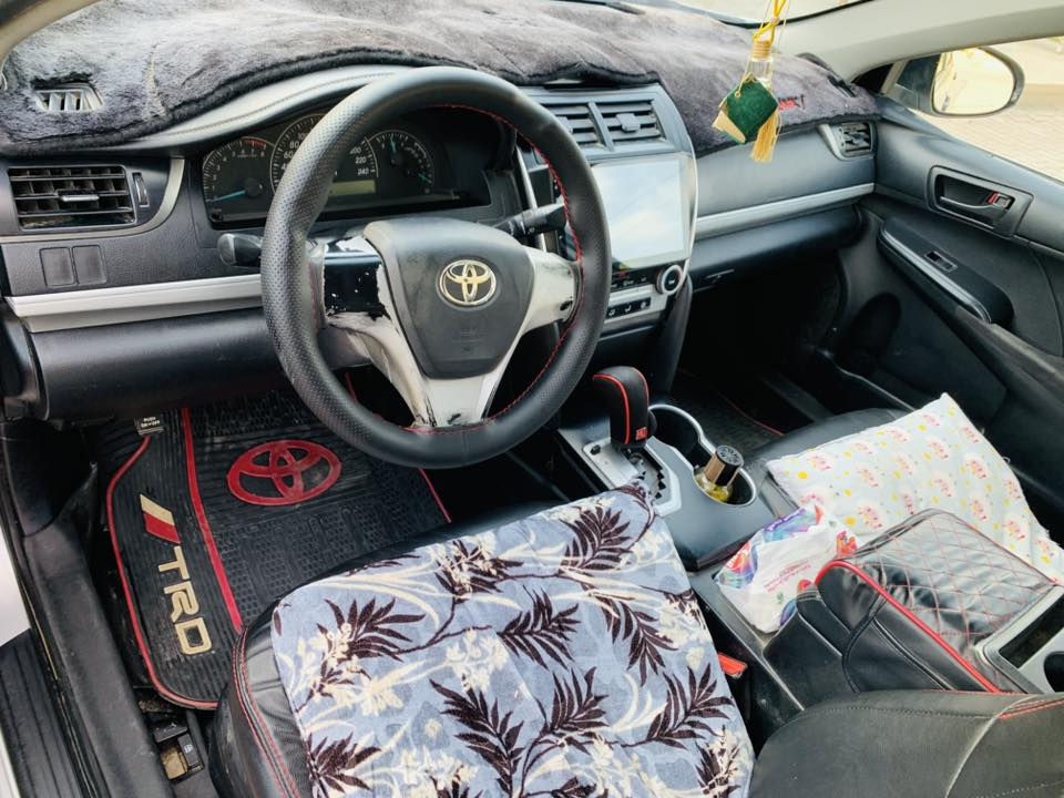 اسلام عليكم كامري موديل 2015 محرك أربعه 2400 رقم اربيل لل2031 هزه جديده تحويل ثانيوم اسياره سوناره موجود #ابيعك_حزام 
#السعر_105 وبيه مجال قليل
#اتصل_وتدلل 
***********
