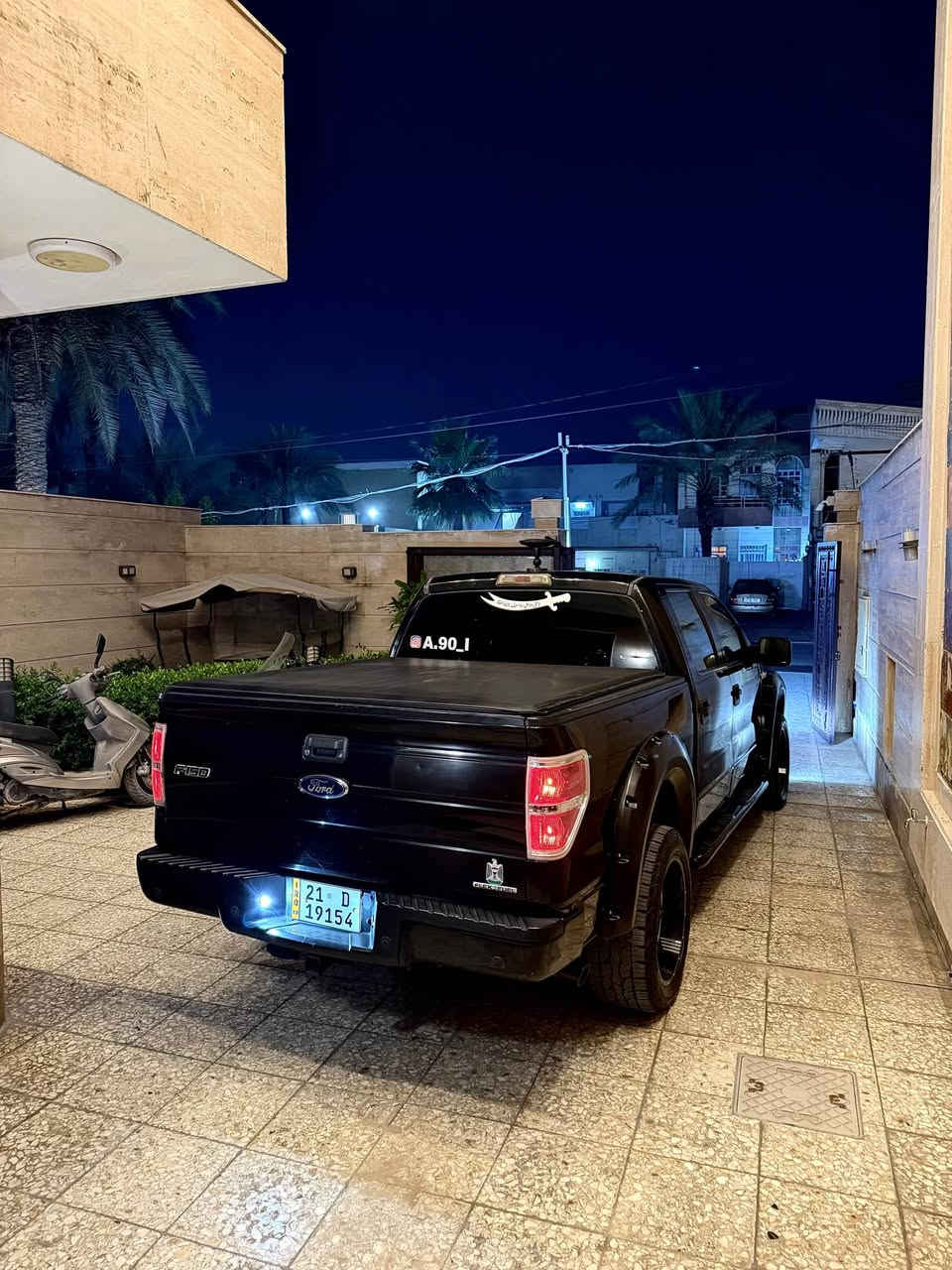 سلام عليكم للبيع فورد f150 2014 خليجي شركه نيفا

ماشيه 184 الف مواصفات xlt

مبرمجها وفاتح فصلتها 

باب طويل بدي قصير المرغوب 

فقط جاملغ خلفي بي صبخ اثر شخوط

 وبي جم رصعه ميبين قليلات 

صارف عليها هواي مسوي كت رابتر 

بأسمي تحويل ثاني يوم 

*********** بغداد شارع فلسطين 

السعر 190 وبي مجال بغداد, العراق

