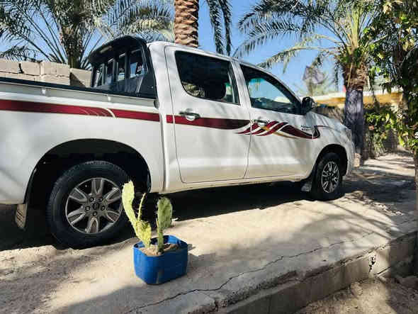 للبيع سياره جديده أكثر مما تتوقع لبيع مستعجل وغير متواجد ع الفيس سياره ام شاشه وكامره سيره ماشيه 178 الف سياره رقم الانجليزي تحويل مباشر
***********
***********
