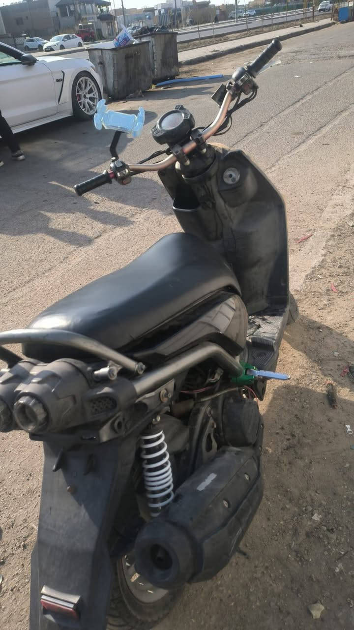 السلام عليكم دراجة سكنس جبلي كفاله عامه المكينه بلادي نكره سلف بيهة سستم  الدراجه مكفوله من كلشي السعر 1200.. مليون وميتين. وبيهة مجال المكان بغداد التراث. للتواصل ***********بي واتساب
