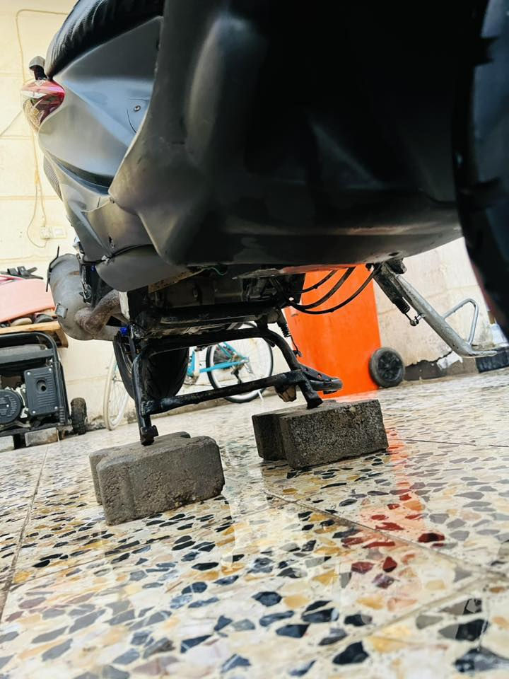 ذبانه للبيع
من رخصه صاحب الكروب سكنس للبيع الدراجه مامجفته  والدراجه خير من الله شلعه معدله مكان البصرة/سفوان 
للستفسار اكثر اتصل ***********
السعر خاص
