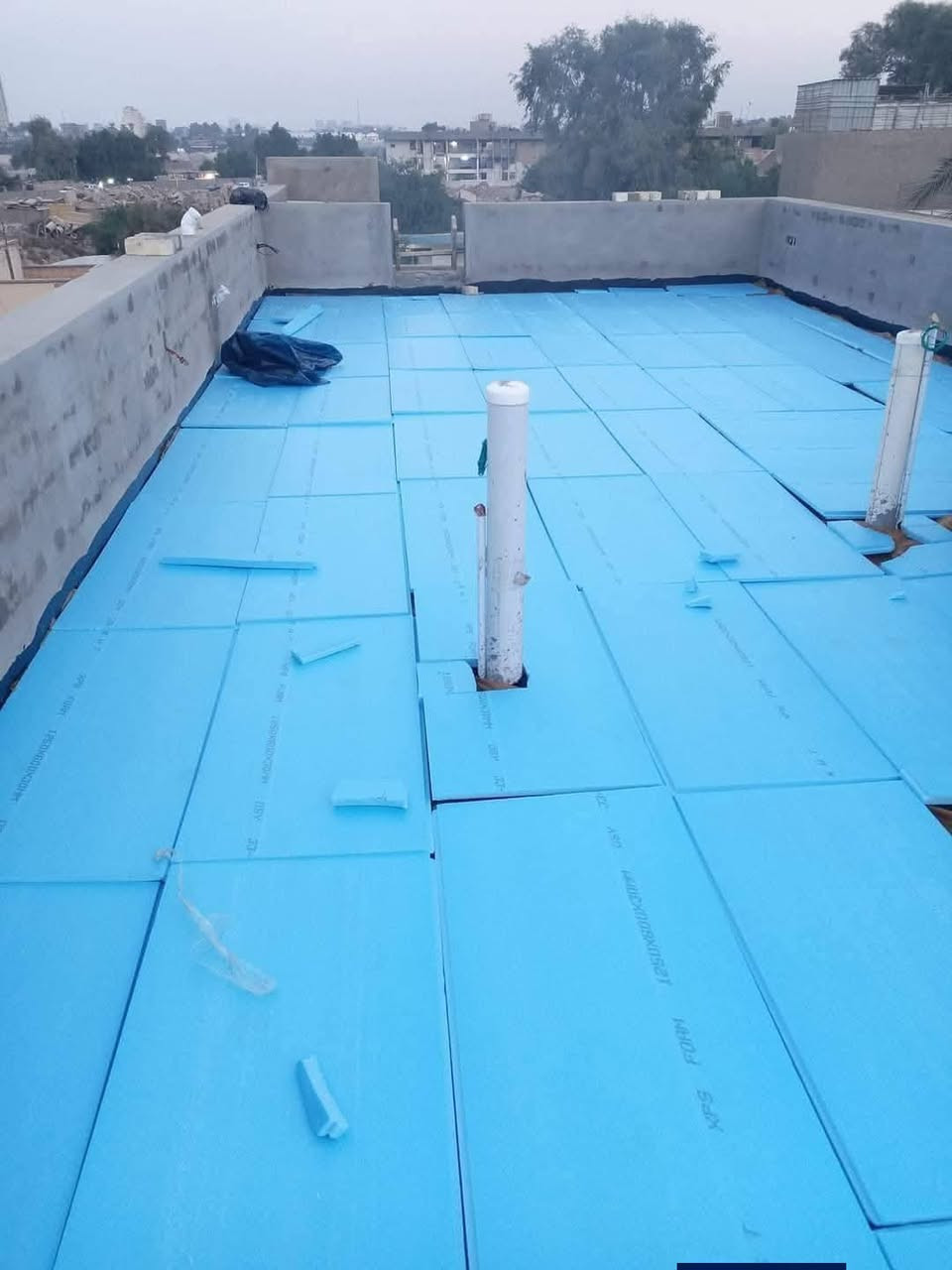 مستمرين بعمل  كافة السطوح كير والشتايكر كما في الصور اسفل موضحه 👇
<<<<<     مراحل العمل  تشمل     >>>>>   ملاحظه الاسعار حسب الطلب  وحسب نوع العازل 

1️⃣ فرش فلانكوت 

2️⃣ تزفيت السطح 

3️⃣ يفرش طبقه  الباد    عراقي  

4️⃣يفرش نايلون زراعي اصفر 

5️⃣ يفرش تراب زميج درجه اولى 

6️⃣يطبك شتايكر  . درجه اولى 

7️⃣ ترميل الجوينات بالرمل قبل عمل الماستك 

8️⃣ اضافة الماستك 

9️⃣ يصب ماستك  او سمنت   حسب الطلب.  جوانب الشتايكر ( الداير )

🔟 يغطي الداير بالماستك لضمان عدم تعبير الماء 

للإستفسار مراسله خاص او الاتصال  على الرقم التاليه 
  
نعمل في ***********
