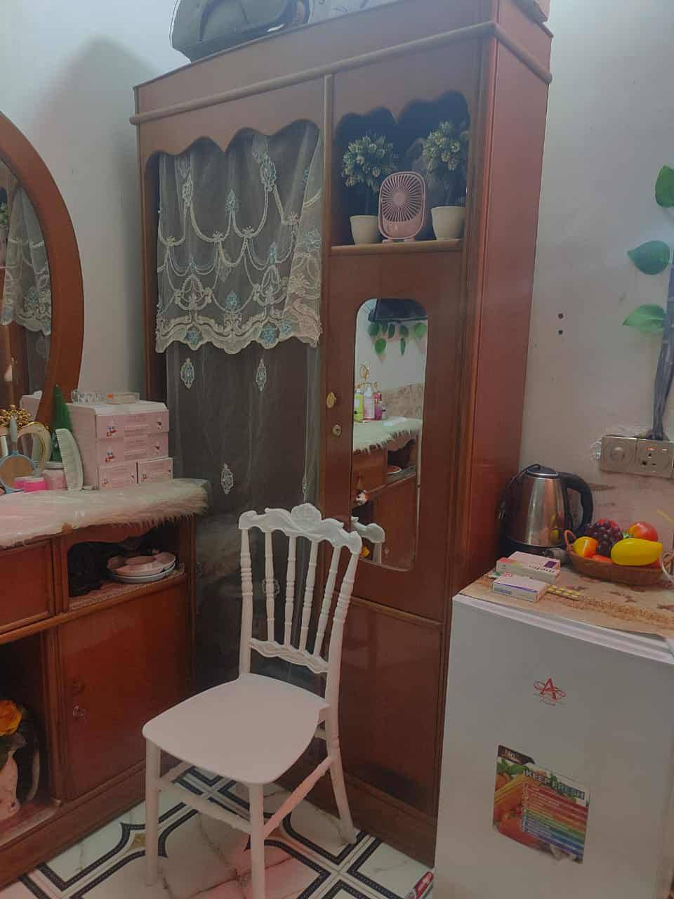 مرحباا غرفه عراقيه صاح
نضبفه  ما بيه اي ضرر ابداً للبيع نجف رضويه او جريويه السعر 500 وبيه مجال رقمي للتواصل ***********
