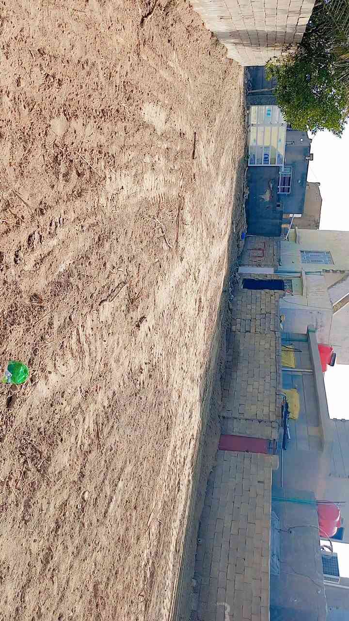 السلام عليكم قطعه طابو زراعي البيع  حي زليزل قرب سيد شهيد الجمراوي المساحه 240متر السفسار *********** او ***********
