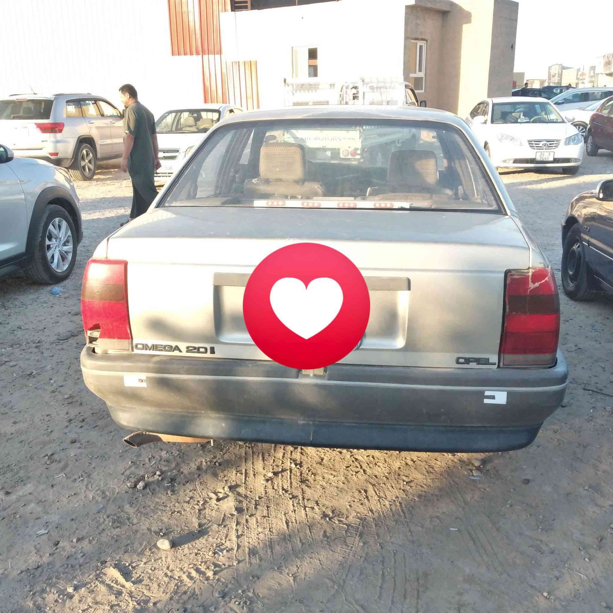 وبل وميكه موديل 1988رقم صلاح الدين  شرط كير ومحرك كسل سيارة بلاديه كفاله عامه مكان صلاح الدين  سعر 30$بيه مجال توصل على هاذ رقم ***********
