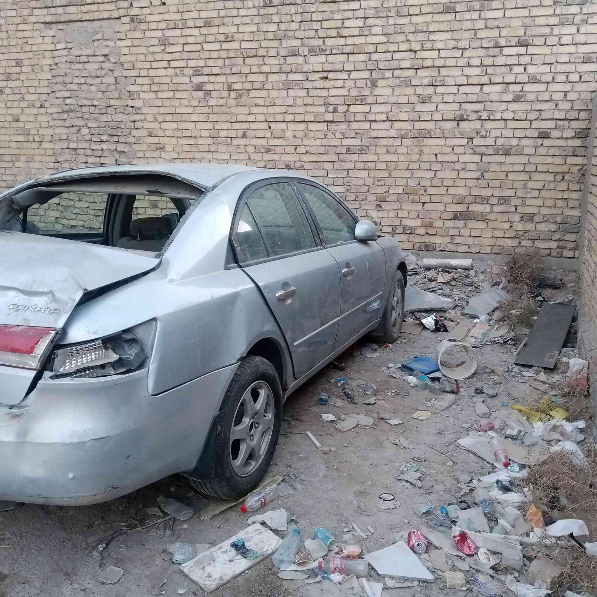 سلام عليكم
سوناته 2007 خليجي رقم بغداد 
كير ومكينه شغالات 
***********
