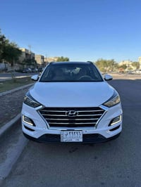 توسان ٢٠١٩ خليجي وكاله القاصد فول بنوراما سايد بريك جوه السياره فول مك...