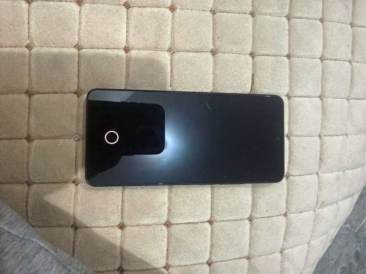 السلام عليكم poco x7 pro
جهاز مرتب مابي اي كسر ولا فطر 
الذاكرة 512 

مع الكارتونة والشاحنة والكفر  كامل ملحقاته 

السعر ٣٠٠ الف قفل 

مكاني بغداد الجديدة قرب تقاطع الدرويش 

رقمي واتساب او خط *********** 

ما متواجد داخل الفيس والماسنجر فقط واتساب
