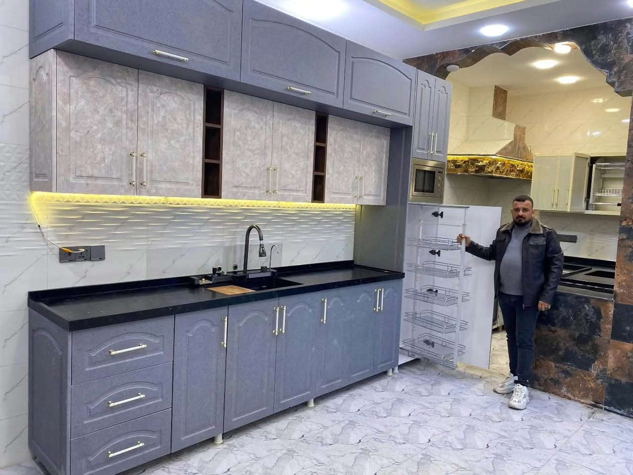 3 عرض اهل الموصل اهل صلاح الدين اهل اربيل ٣ عروضات
جديدا ب
عرض خاص من اسطه ايهاب احدث المطابخ التركيه ميكل خشب بوب بالون بريس سعرمتر الارضي معه ملحق معه مرمر الصناعي 250 دولار
هيكل خشب بوب بالون بريس سعرمتر الارضي معه ملحق معه مرمر الطبيعي 290 دولار 
العرض الثاني هيكل المنيوم بوب بالون بريس سعرمتر الارضي معه ملحق معه مرمر 235 دولار
هيكل المنيوم بوب بالون بريس سعرمتر الارضي معه ملحق معه مرمر
الطبيعي 290دو لارق فافة
توصيل جمبع انحاء العراق
العنوان فرع الموصل حي السماح قرب بنزيخنه المشاعل وعدنه فرع ثاني داخل أربيل
للتواصل واتساب 
***********
