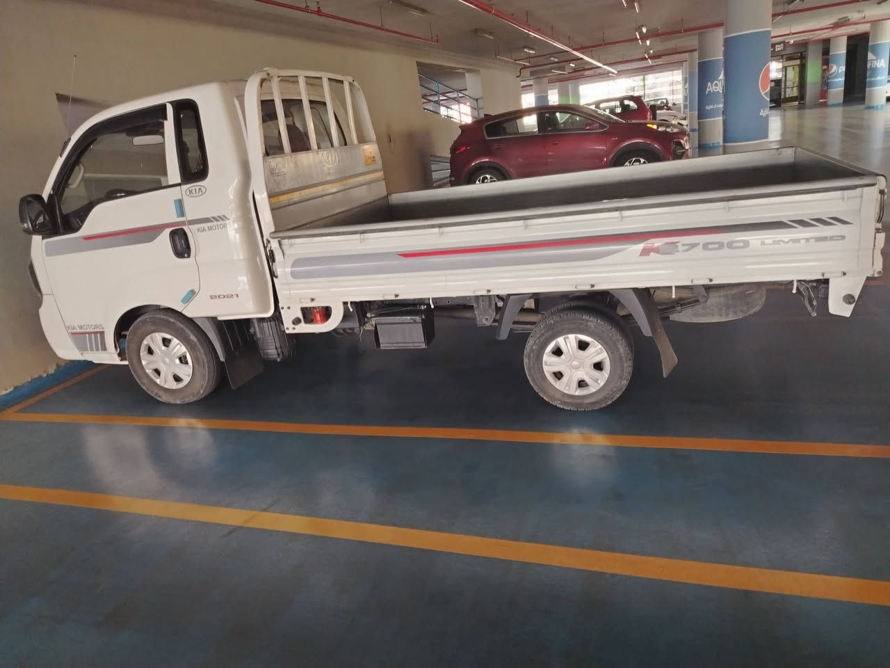 كيا حمل 2020 ماشيه 118  السعر 135 وبيهة مجال ***********
