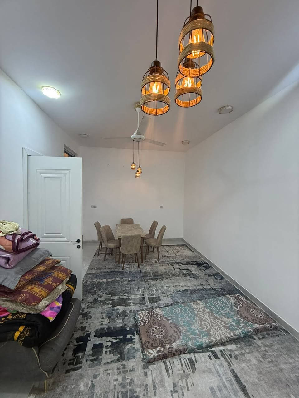 � عرض عقاري حصري – مكتب التصميم العقاري
🏡 النوع: دار سكن

📐 المساحة: __________130م

طابقين 💰 ثلاث غرف نوم بناء درجة أولى 

✨ قطعة مميزة مختارة بعناية ضمن منطقة _ممتازة

✔️ موقع استراتيجي يضمن قيمة استثمارية متصاعدة

✔️ مناسبة للسكن الراقي أو المشاريع الاستثمارية

✔️ منطقة مخدومة بالكامل وقريبة من جميع الخدمات

✔️ مواصفات نادرة وفرصة حقيقية لا تتكرر

العنوان بابل ازوير الغربي قرب أسواق كرز

🔒 المصداقية أولاً

نلتزم بالوضوح الكامل، المعاينة على أرض الواقع، ومتابعة دقيقة حتى إتمام الاتفاق بكل ثقة واطمئنان.

📞 للاستفسار والمشاهدة – تواصل معنا:

***********

***********

🏢 مكتب التصميم العقاري

خبرة، ثقة، وسمعة طيبة في سوق العقارات

📌 العنوان: حي الصحة – مجاور جامع الهندي
