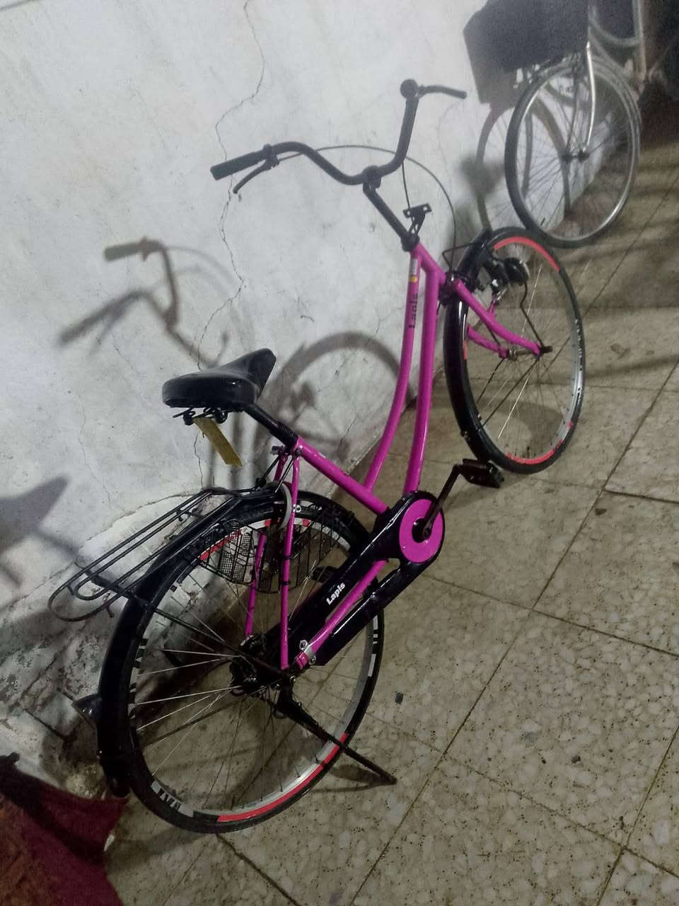 السلام عليكم بايسكل موديل 2018 نضيف كلش السعر 125 وبي مجال بغداد المشتل


**إذا كنت صاحب هذا الإعلان وتريد حذفه لأي سبب، رجاءا أرسل رسالة إلى الدعم الفني**