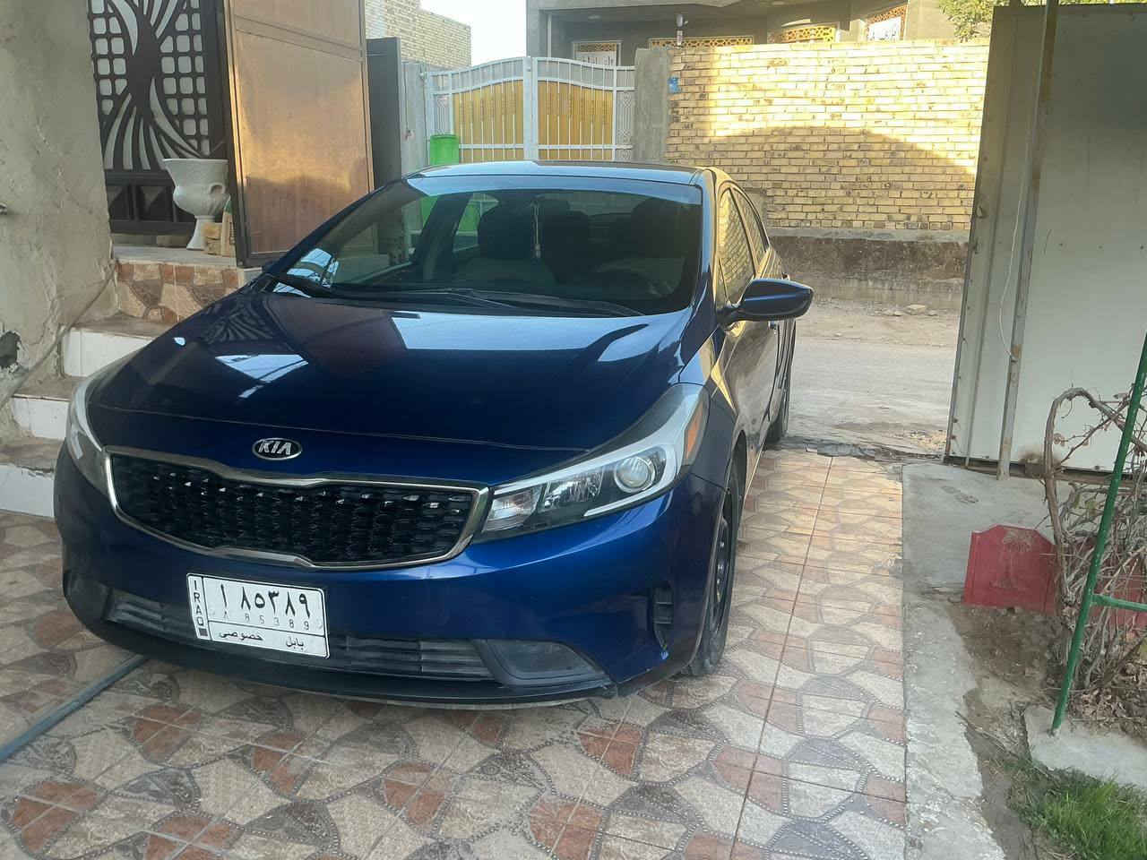 كيا فورتي ٢٠١٧ وارد امريكي للبيع
ماشيه ٦٥ ميل
بدون حادث 
السياره نظيفه جدا وجاهزه مابيها اي نقص ..
السعر ١٢٣ ورقه 
للاستفسار الاتصال او واتس اب على الرقم   ***********
