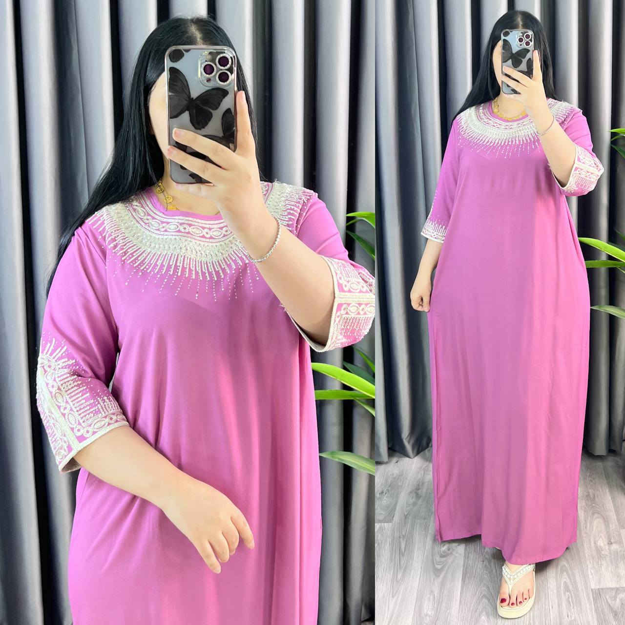 جديد كليآ 

كلابيه موديل إيطالي 

كلابيه كشمير مغسول موديل تطريز وستراس إيطالي 

القياسات 

2xL
3xL
4xL
5xL

100 الف 

الطول 145
كلوش 120


**إذا كنت صاحب هذا الإعلان وتريد حذفه لأي سبب، رجاءا أرسل رسالة إلى الدعم الفني**