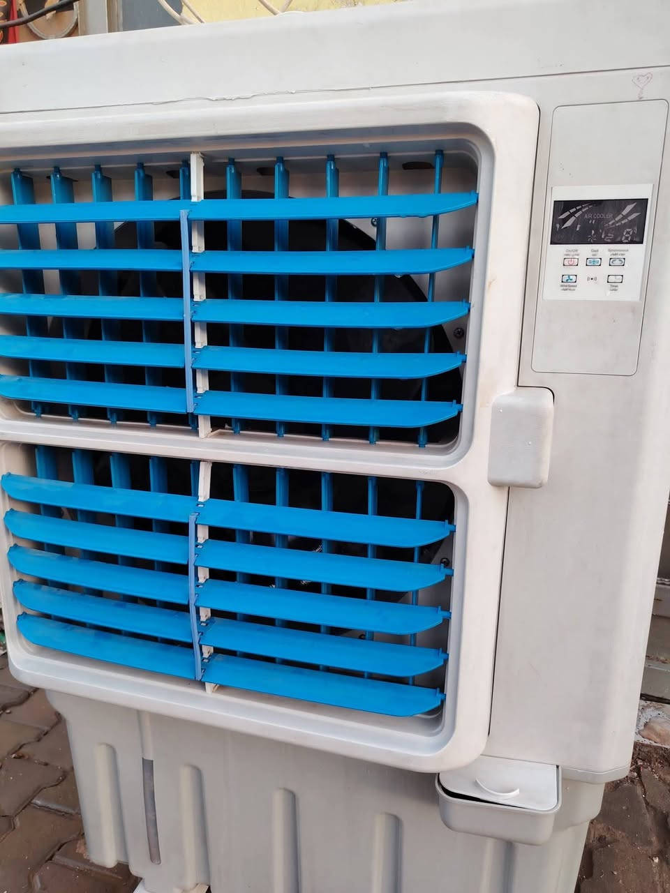 للبيع سوبر أمبيريال الأصلي استخدام شهر اخت الجديده تحكم عن بعد بلريمونت ولمس نضام شلال 3سرع هواها عاصفه شرط البروده تاخذ 70لتر ماء دفع الهواء الى امام 7امتار ملف نحاس الكتروجن دبل بولبرين سعرها 140الف نهايتها قفل... موشراي لاتدخل ماعجبك كلشي بلسوك أكو وموجودمكاني حي الميلاد


**إذا كنت صاحب هذا الإعلان وتريد حذفه لأي سبب، رجاءا أرسل رسالة إلى الدعم الفني**