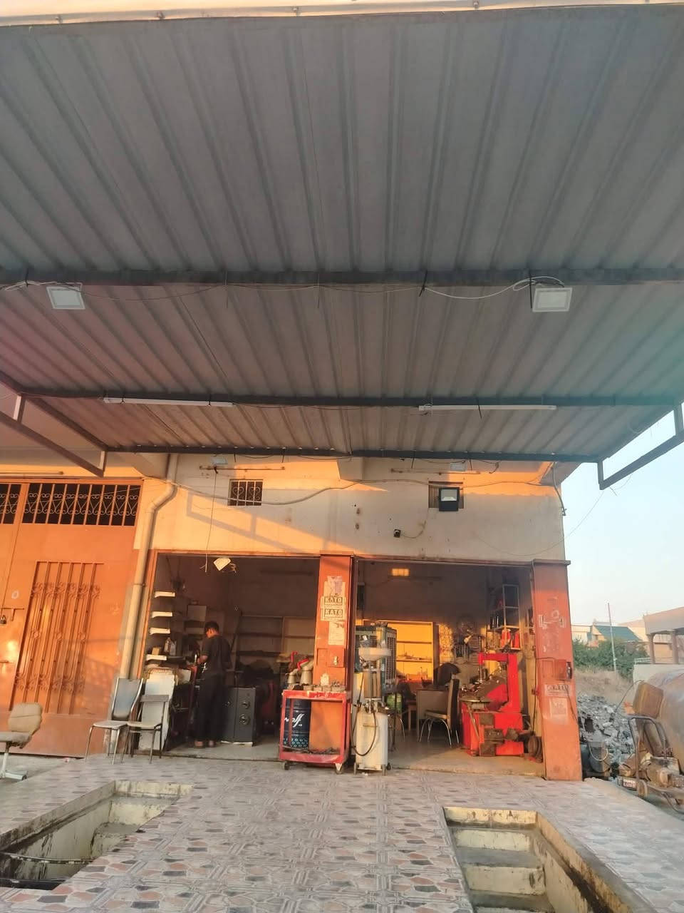 لبيع السعر خاص هاذه رقم الهاتف عنوان كركوك ***********
