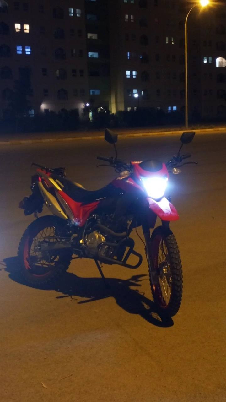 السلام عليكم.
لانسون قفاز مكينة 150cc
الدارجه ممشاها قليل كفاله عامه من تاير ل تاير مرقمه رقم اربيل بأسمي مكينه خير من الله الدراجه بلادية ونضيفه اريدها ب مليون و 650 وبيها مجال متواجد واتساب ***********
مكاني بغداد بسماية المدائن, بابل
