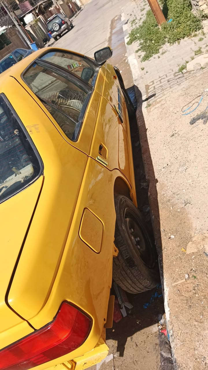 سلام عليكم بيجو بارس هسه طلعتها من التعمير سياره كلها جاهزه رقم الماني تحويل ثاني يوم سياره فاتح غرفتها جنت أعمر بيها وهسه كملت سياره صافيه موس يراد بس اشد غرفتها قفل قفل ١٥ مستعجل عل بيع مكاني الحسينيه ***********
