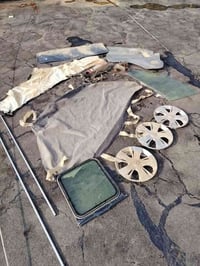 غراض البيع كيم بلي يرضه الله بوشيه هايسه ام بوز اصليه كماش مستعمله قلي...