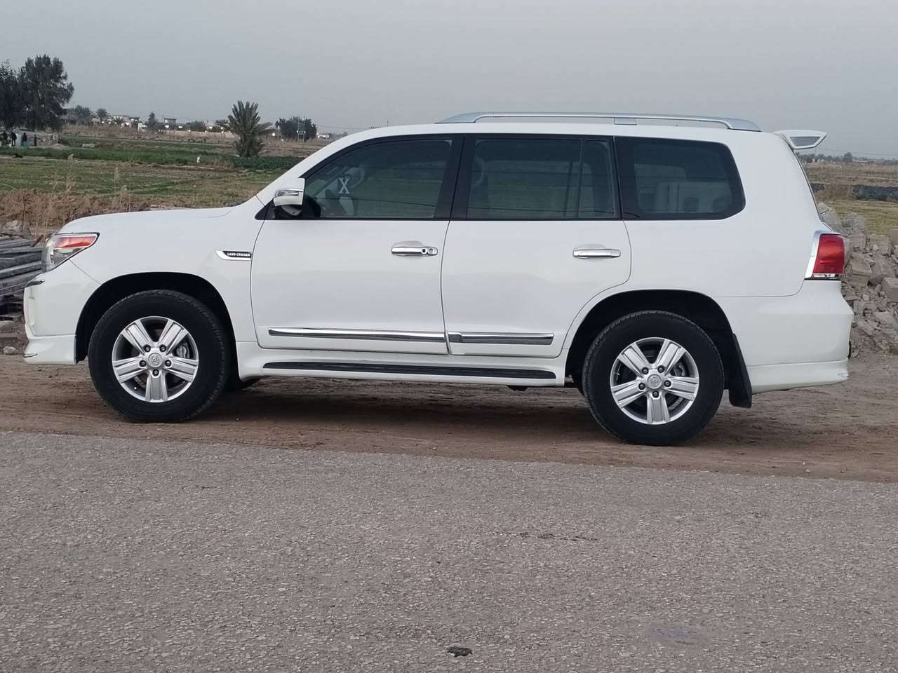 سلام عليكم من رخصت مدير الكروب سياره الاندكروز موديل 2009 رقم ربيل سنويه ٢٩ تحويل سياره مكفوله كفاله عامه من صبغ بارد باب سايق سياره جديده معنه الكلام مال جناي مكان سياره بابل جبله سعر ٢٧ ورقه شراي ينتصل مايشتري لا نتصل سعر بلاش ٢٧٠ نتصل ودلل /***********
