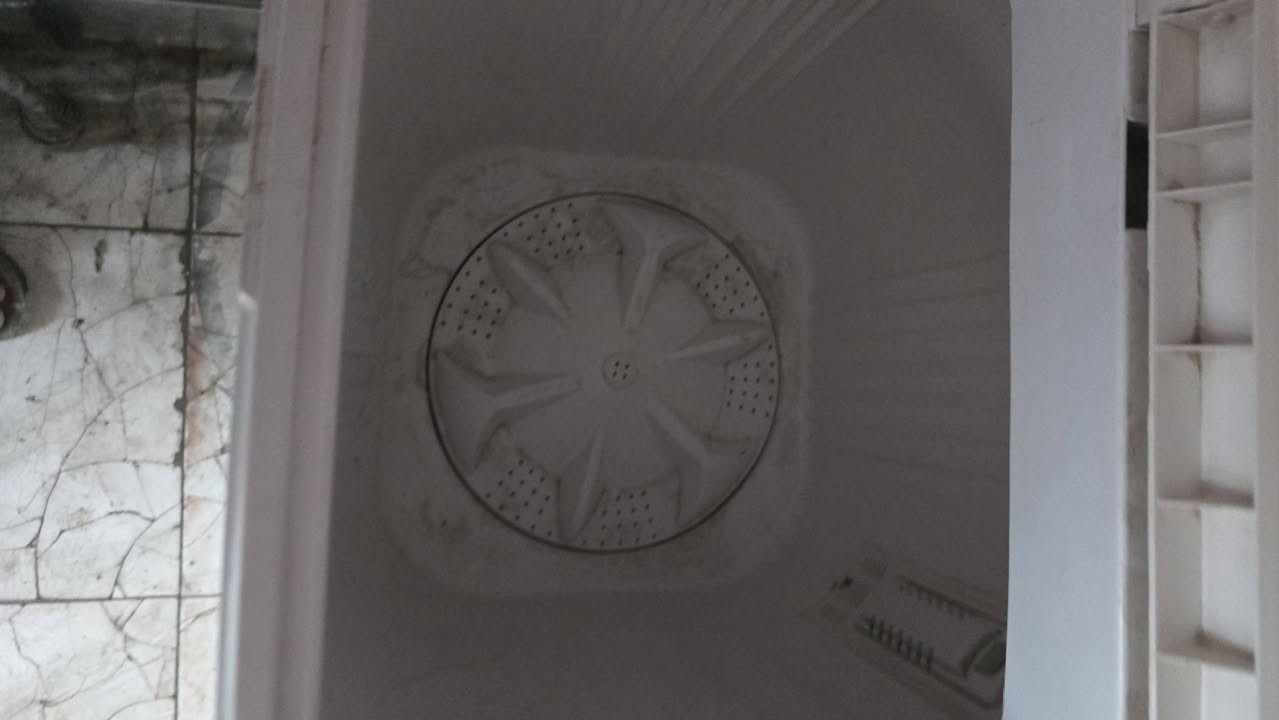 من رخصه الأدمن غسالة نوال التركي ١٣كيلو نظيفه اخو الجديد شرط الفحص سعره ٧٠الف الشراي يتصل *********** ***********٢٠٥
