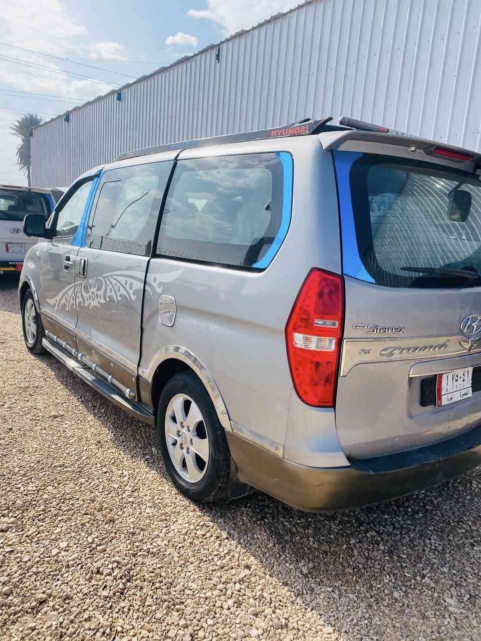 سلام عليكم 
2016 ستاركس 
مجول رقم بصره مداور ثاني يوم 
سياره جديده وبسعر مناسب. چدآ 
ب 205 بيها 3 قطع فقط بابل الشوملي 
الاستفسار ‭0771 741 7998‬. ابو علي
