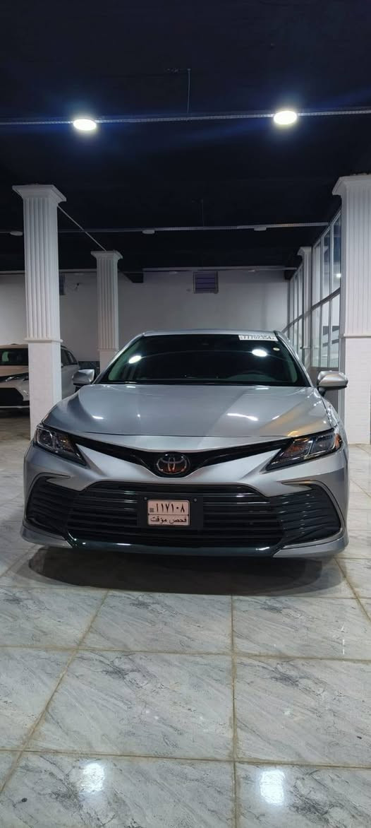 كامري ال اي موديل 2023 منفيس ترقم كافة المخافضات ماعده القليم بدون صبق كلين ماشيه 26الف السعر 2دفتر وبيها مجال بصيط قابل للتفاوض  للبيع نقد فقط مكان السياره ناحية الزاب اصبيح الخميسات التصال ***********
