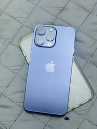 للبيع أيفون 14برو ماكس شرق وصط بطاريه 96نضافه 98بل ميه جهاز كلش نضيف م...