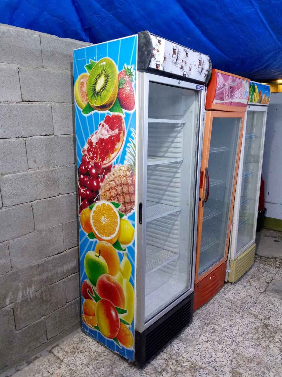 عارضات محل للبيع للأتصال*********** البصرة, العراق
