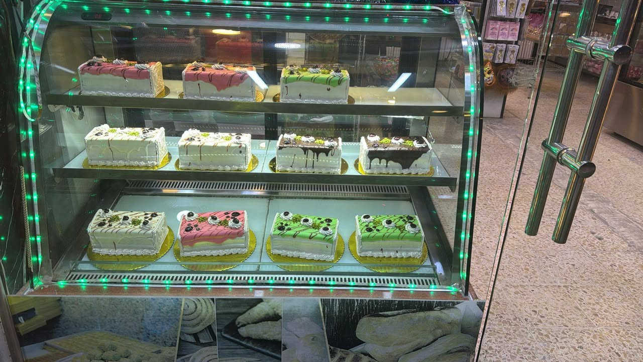 غراض للبيع صواني فرن مع خلاط وعارضة قياس متر و20 مكاني بابل شارع 30 للاستفسار  الاتصال على الرقم التالي ***********
