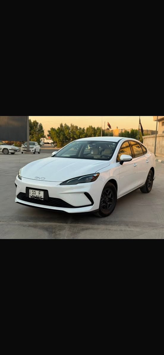 سلام عليكم BYD سيل 5 بغداد
كفاله عامه من صبغ +بارد 
HEV1450
EV1608
العداد الكلي 3000km
السعر 19.350 مجال بسيط 
بغداد -حي العلام 
للستفسار ***********
