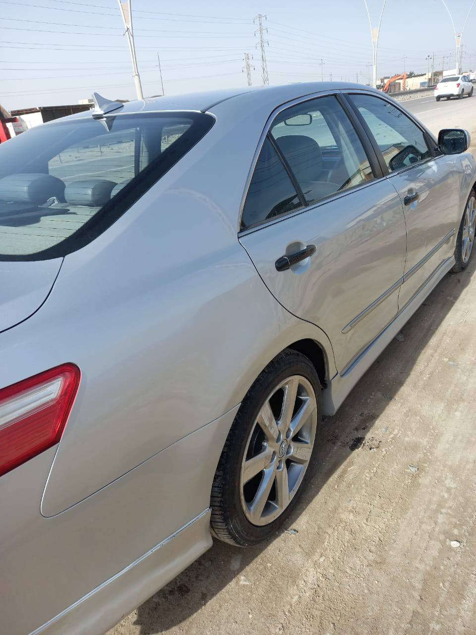 كامري 
مديل 2008
وارد خليجي 
مكينه 4سلندر ام الجف 2400
رقم انكليزي بصره 
سنويه 2028
فول موصفات 
حداديه مكينه كير كله تمام
العنوان بصره شط العرب الكوات 
السعر 110وبيه مجال
الاتصال *********** البصرة, العراق
