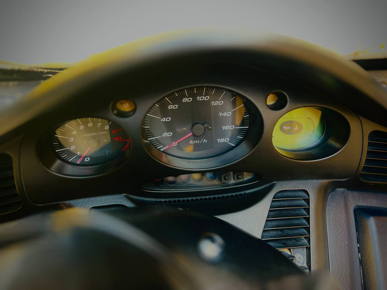 سلفر ونج لونين 400cc
فول مواصفات
ABS
تدفئة بل يدات
سويجات 2
أوفر مود
شاشة 
لايت زنون أصلي 
واقيات
ماشية 51
مكاني بغداد جسر ديالى القديم
***********

